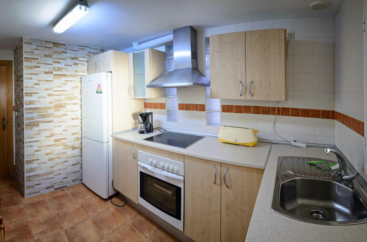 Apartamento 90 M2 En La Mejor Zona De Roquetas Roquetas de Mar Luaran gambar